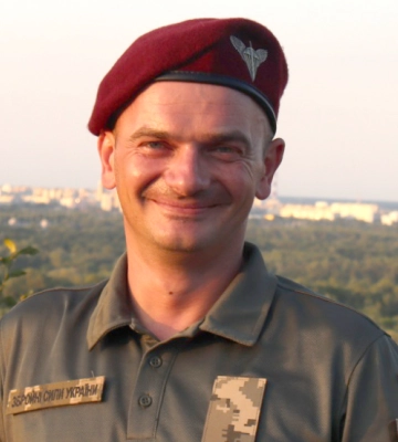 Поховали штурмовика, який помер під час відпустки в Сарнах