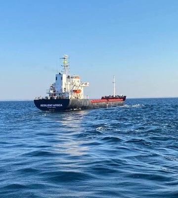 Ризикована ставка України на власний коридор у Чорному морі окупається – Bloomberg