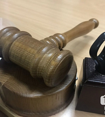 Криворожанина осудили за распространение коммунистических символов