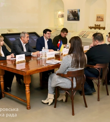 Філатов під час зустрічі з послом Австрії Бенкьо: «Дніпро готовий сприяти іноземним бізнесам, що хочуть створювати тут робочі&amp;hellip;