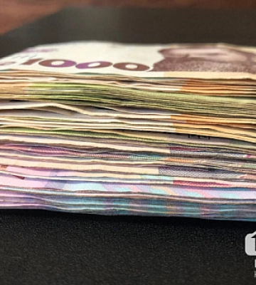 Грошова допомога криворіжцям від міста: хто отримає у жовтні