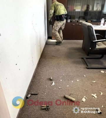 Одесса: в офисе торговой сети произошел взрыв