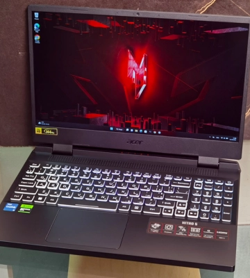 Огляд Acer Nitro 5 AN515-58: недорогий ігровий ноутбук з GeForce RTX 4050