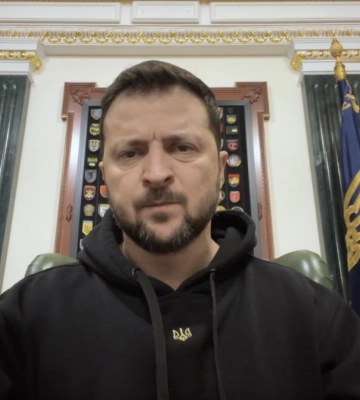 Зеленський висловив співчуття близьким загиблих внаслідок удару по будинку у Запоріжжі