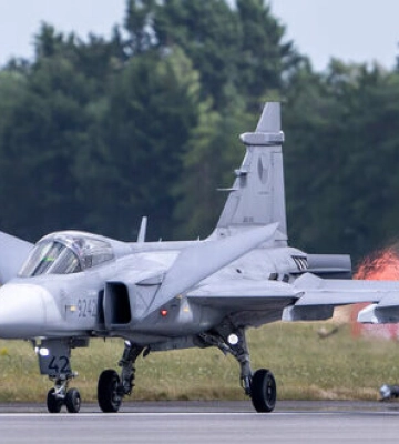 Швеція наближається до передачі Україні винищувачів Gripen, - Politico