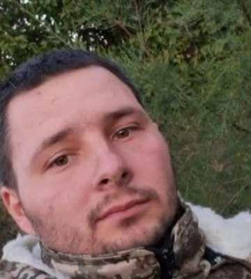 З перших днів пішов добровольцем на війну: у боях з окупантами загинув десантник з Дніпра