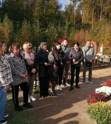 Вірив, що його троє дітей житимуть в мирній Україні: на Волині сім&amp;#039;ї Героя вручили його посмертну нагороду. Фото
