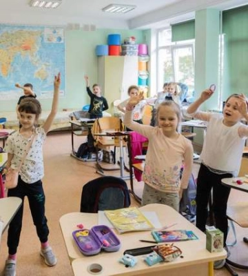 В школах Киева будут дополнительные уроки во время каникул