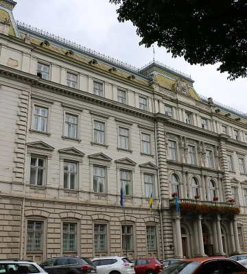 Львівська ОВА скерувала понад мільярд гривень на видатки, спричинені війною. Як розподілила кошти