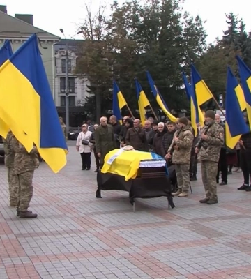 У Рівному попрощалися із захисником України Іваном Кравчуком (ВІДЕО)