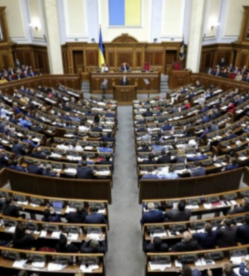 У Верховній Раді пояснили, чому не поспішають забороняти російську церкву