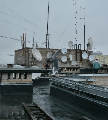 Готовність ОСББ та ЖБК до осінньо-зимового періоду у Дніпрі: оновлення покрівель, систем опалення, електрики