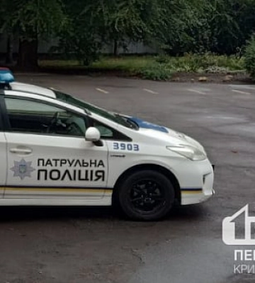 У Кривому Розі чоловік випав з вікна багатоповерхівки: подробиці