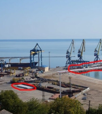 Оккупанты загружают три судна в порту Мариуполя - Андрющенко