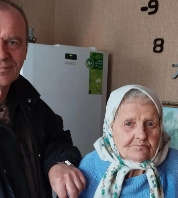 На Полтавщині 93-річна волонтерка готує їжу для ЗСУ