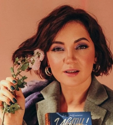 Цибульська розповіла, на чому заробляє під час війни