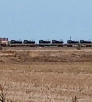 Партизаны заметили колонну старой военной техники войск РФ в оккупированном Крыму