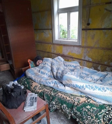 У Луцькому районі соцпрацівники привезли та покинули хворого в закинутій хаті
