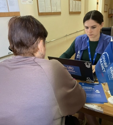 Фінансова допомога ВПО від ООН: де і коли у Нововолинську можна оформити виплати