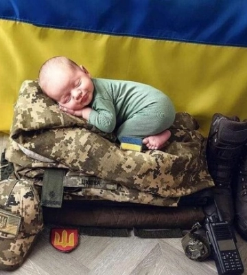 Стало известно, кого в Киеве во время войны родилось больше – мальчиков или девочек