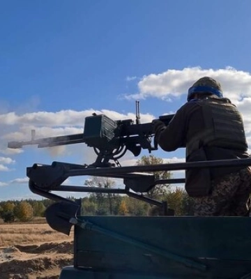 ЗСУ не допустили втрат позицій в районі Макіївки Луганської області та продовжили штурмові дії південніше Бахмуту Донецької області. Протягом минулої доби відбулося 90 бойових зіткнень, - Генштаб