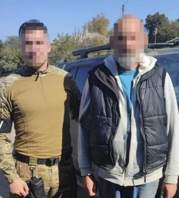 Заставлял подчиненных рыть траншеи для РФ. СБУ поймала газовщика с Купянщины