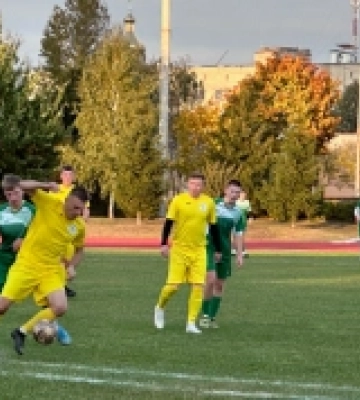 Чемпіонат Рівненської області з футболу: команди зіграли матчі 15 туру і пропущену гру 11 туру