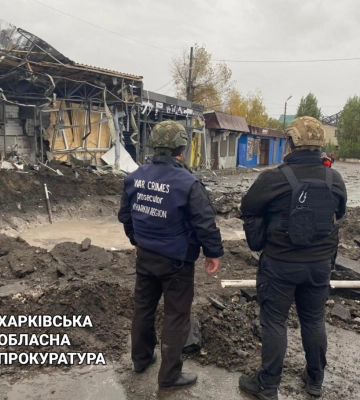 Росіяни обстріляли село на Харківщині, є поранений