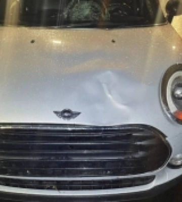 У Луцьку біля «Променя» Mini Cooper збив 19-річну дівчину