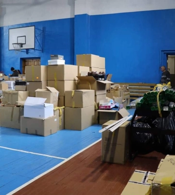 Тростянець отримав кілька тонн гуманітарної допомоги