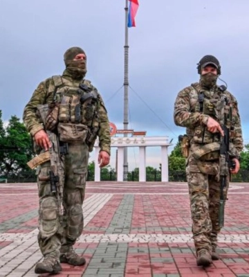Появилось видео с места подрыва авто с российскими мародерами в Мелитополе