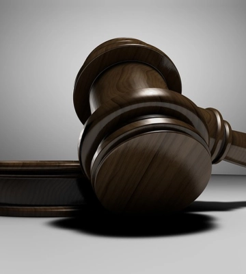 Верховний Суд скасував рішення суду першої інстанції про визнання недійсними договорів купівлі-продажу Стеблівської та&amp;hellip;