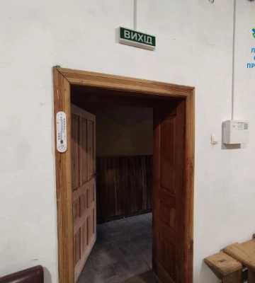 Сигарета, бійка, грабіж - 7 років за ґратами після суду у Львові