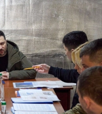 У Миколаєві Зеленський поцікавився ситуацією в регіоні та заслухав доповідь про загрози судноплавству – ОПУ