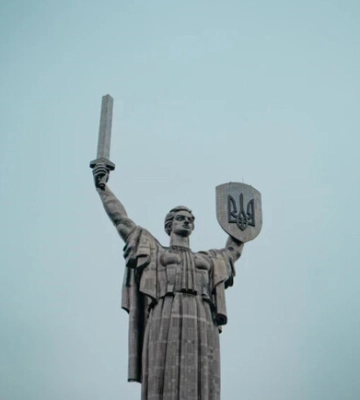 На Печерске открылся главный корпус Музея войны и проход к памятнику "Родина-Мать"