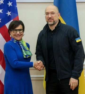 Шмыгаль обсудил со спецпредставителем США источники финансирования восстановления Украины