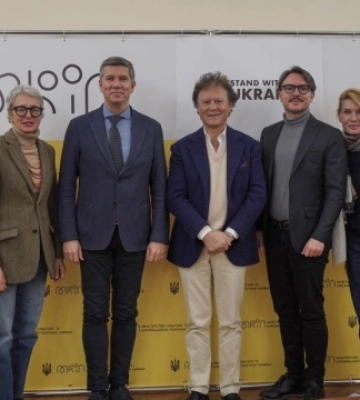 В Україну завітав відомий італійський фотограф Массімо Лістрі
