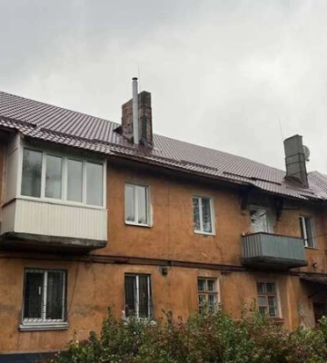 Ремонт покрівлі у житлових будинках, пункт незламності: інспекційний об’їзд чергового по місту