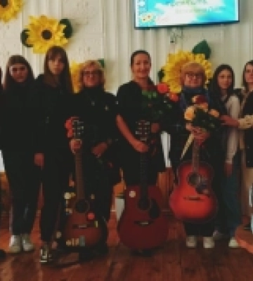 У Великомежиріцькому ліцеї відбулася поетично-пісенна зустріч із поетесами Рівненщини