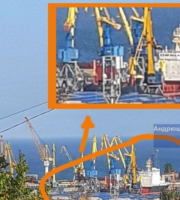 У Маріупольський порт зайшов перший морський балкер: чому це погано