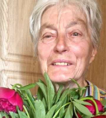 Зарізали, коли поверталася з дачі: померла 78-річна жінка, на яку напали та пограбували у Львові