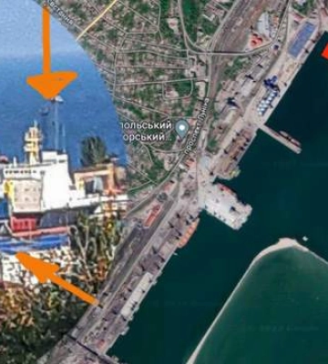В порт Мариуполя впервые зашел морской балкер оккупантов — советника мэра