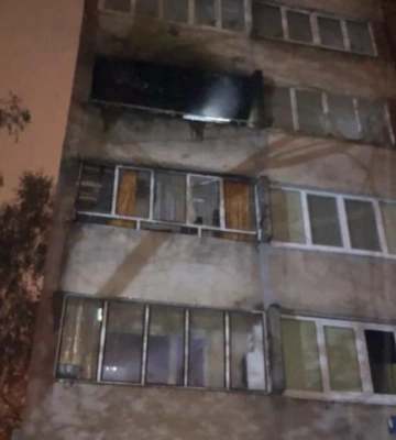 У Львові під ранок сталася пожежа у багатоповерхівці, є жертва, врятували двох дітей