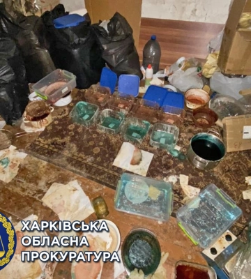 Під Харковом чоловік облаштував нарколабораторію в арендованому будинку (Фото)