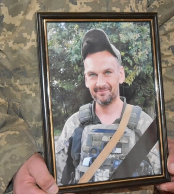 У Луцьку попрощалися з загиблим на Херсонщині 47-річним Андрієм Булгаковим