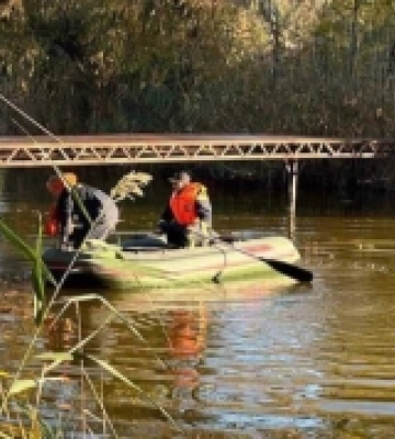 На Миколаївщині рятувальники дістали з води тіло потопельника