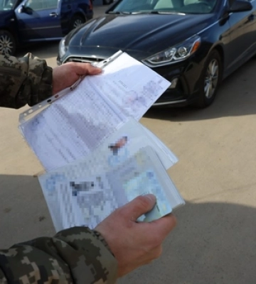 Жителя Харкова судитимуть за спробу виїхати у Польщу через Волинь з підробленими документами