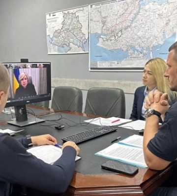 В двух областях Украины принудительно эвакуируют детей