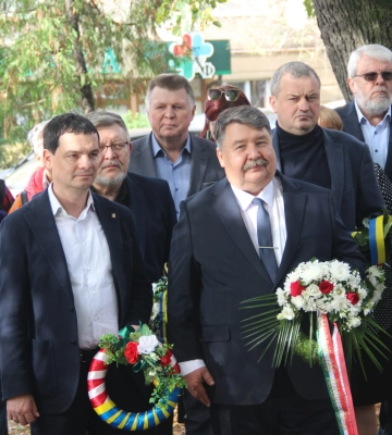 В Ужгороді вшанували 67-му річницю Угорської революції
