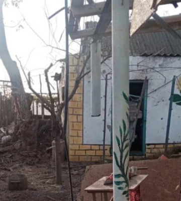 Херсонська ОВА показала наслідки обстрілів двох населених пунктів